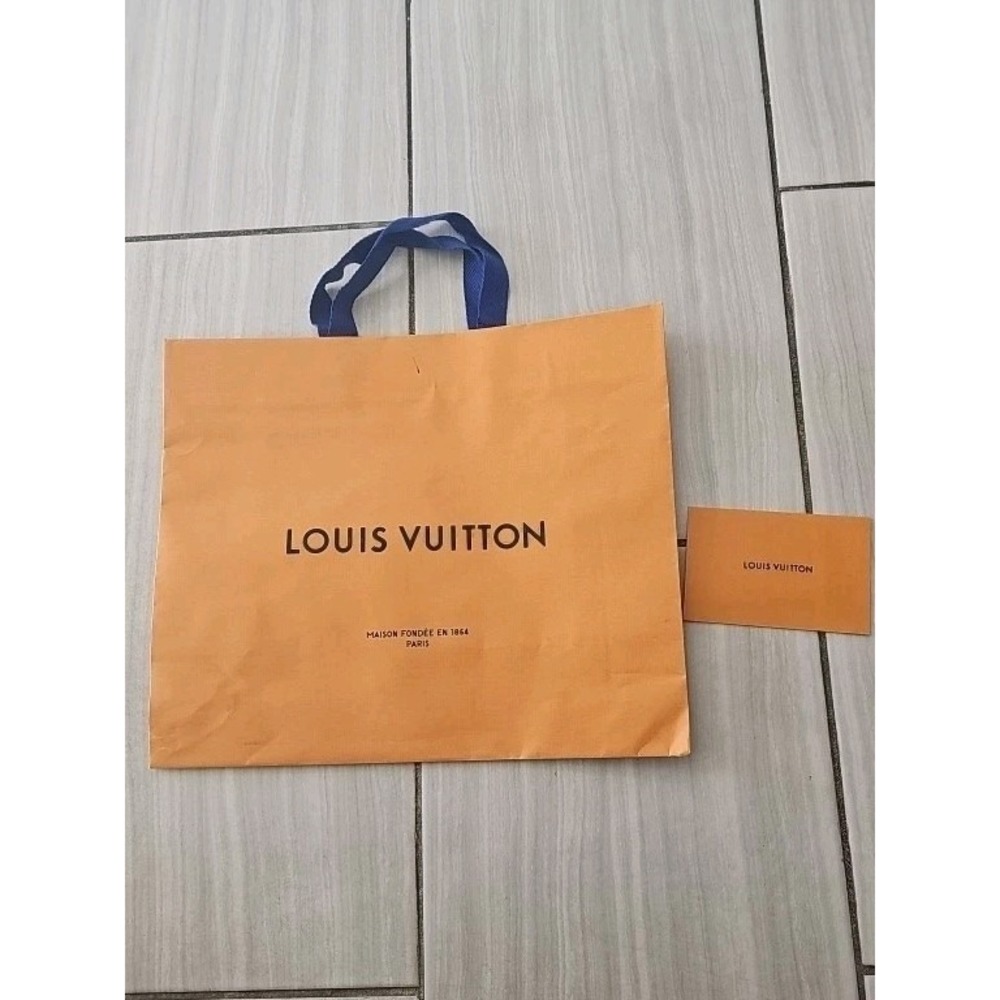 LOUIS VUITTON Shopping Bag Authentic Medium‎ Paper Gift Bag 13.5"H, 16"W. READ